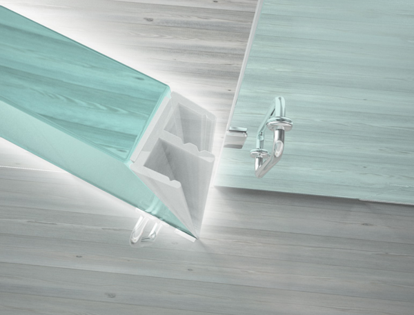 CCEGLASSLIP_03-25046.png